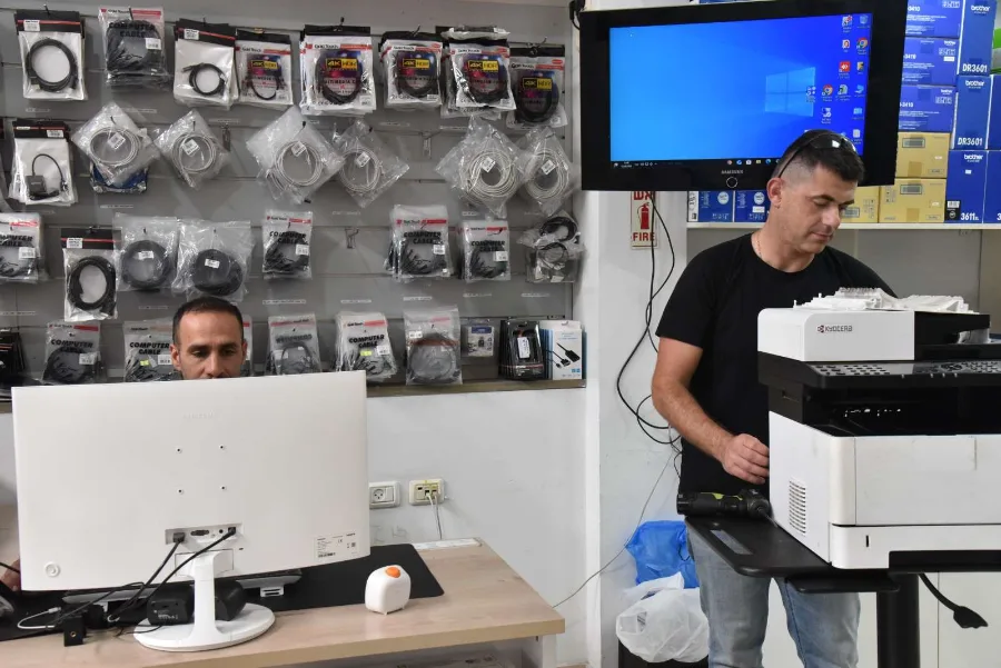 צוות ומשרד JetCopy